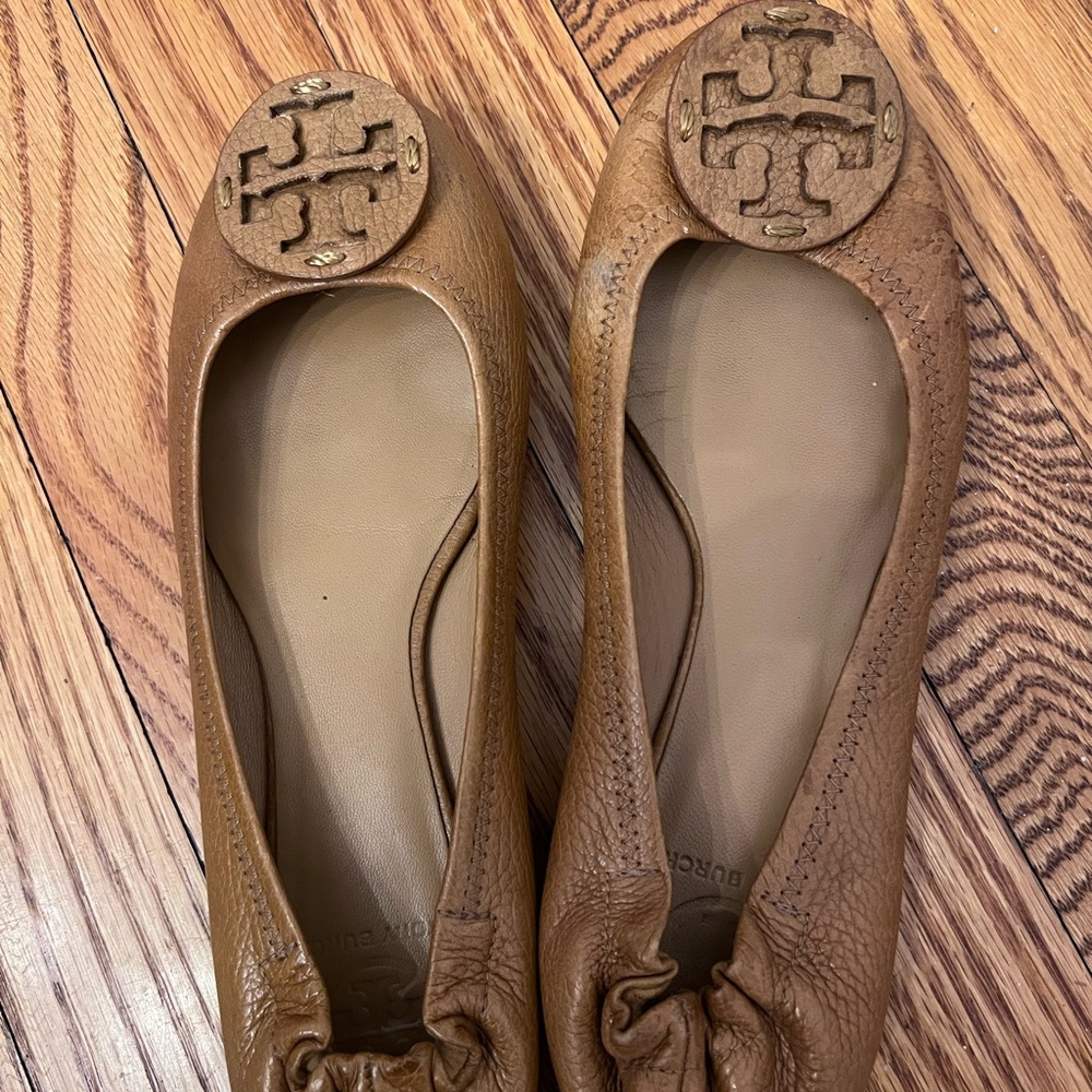 Tory Burch Tan Leather Loafers